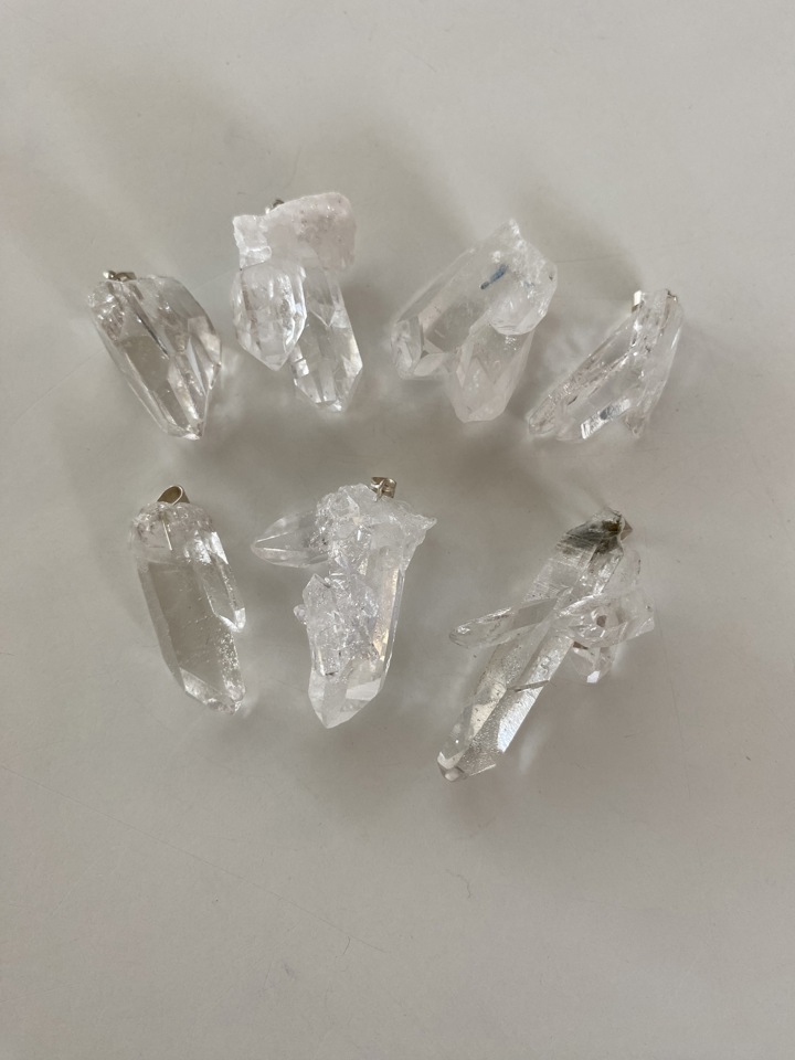 Hangertjes Bergkristal Twins Clusters Kristalloods (1)